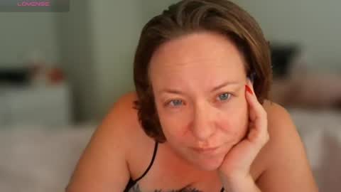 Snapshot of julimonroe chatting on July 17, 2026, 12:23 pm Juli Monroe online show from July 17, 2026, 12:23 pm