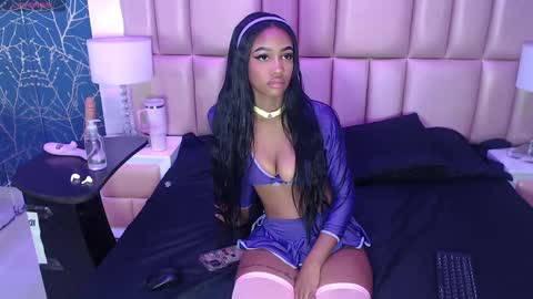 Snapshot of julitpink chatting on October 5, 2025, 12:03 pm julitpink online show from October 5, 2025, 12:03 pm