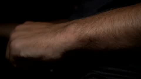 julpo77 online show from February 19, 2026, 10:39 pm