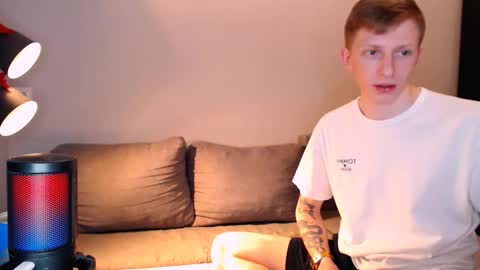 sweet online show from November 24, 2025, 9:42 am