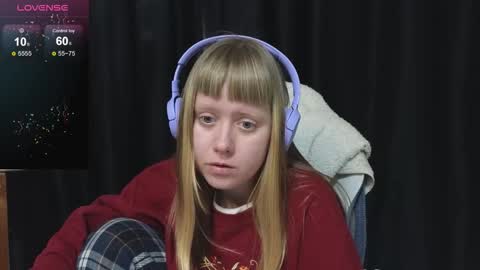 Snapshot of june_shy0 chatting on February 19, 2026, 10:33 am June online show from February 19, 2026, 10:33 am