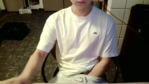 jung63455 online show from February 23, 2025, 9:37 pm