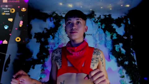 Snapshot of juniior0_0 chatting on January 25, 2025, 1:10 am Junior online show from January 25, 2025, 1:10 am