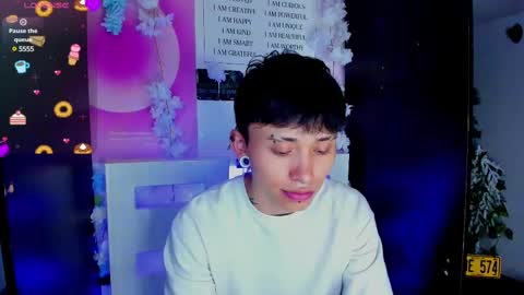 Snapshot of juniior0_0 chatting on February 18, 2025, 1:21 am Junior online show from February 18, 2025, 1:21 am