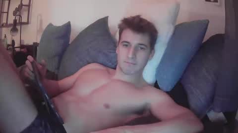 Junior Madison online show from December 3, 2024, 1:19 am