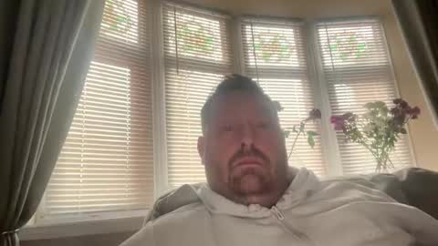 Snapshot of junky345 chatting on February 19, 2025, 1:39 pm Junky online show from February 19, 2025, 1:39 pm