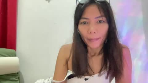 Snapshot of junovaughn chatting on June 15, 2026, 11:56 am junovaughn online show from June 15, 2026, 11:56 am
