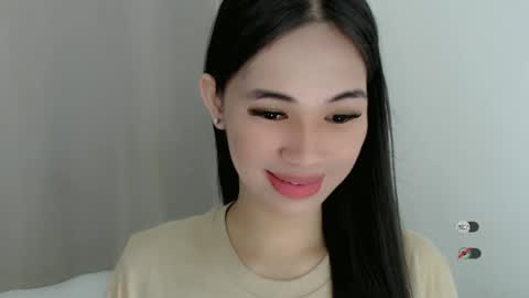 Julia online show from January 15, 2025, 11:21 am