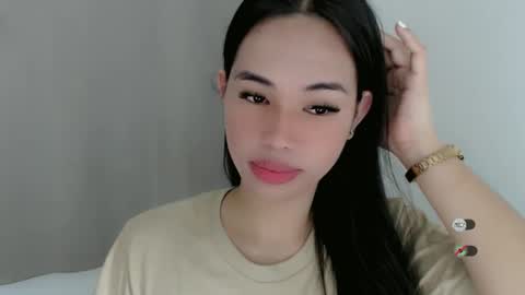 Julia online show from January 16, 2025, 8:22 am