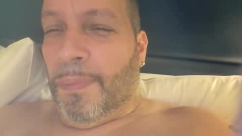 Just2much4uboo1 online show from May 15, 2026, 1:01 am