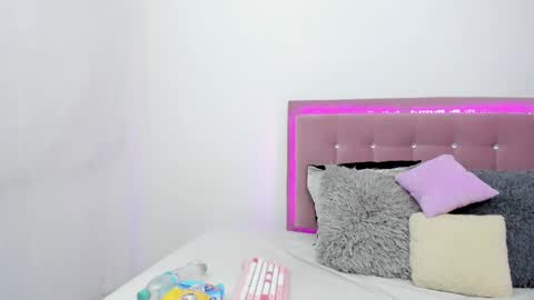  Isa y Luci  online show from December 19, 2024, 12:13 am