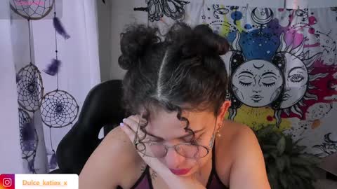 Snapshot of just_katiex chatting on February 7, 2025, 9:58 pm Sofia online show from February 7, 2025, 9:58 pm