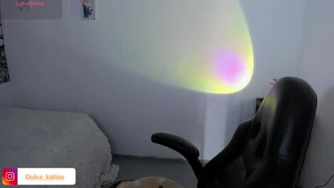 Sofia online show from February 16, 2026, 5:42 pm