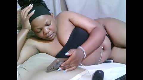 just_nana online show from February 17, 2026, 6:47 pm