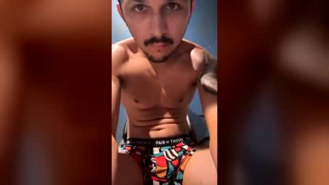 justadaddyboy online show from June 18, 2026, 3:29 am