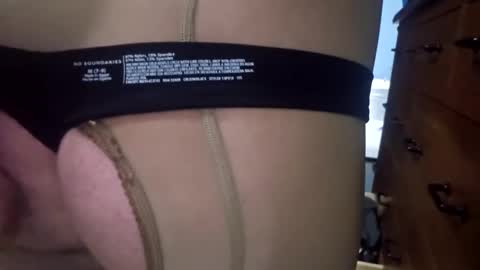 Tohiptwoquit online show from October 19, 2025, 5:30 am