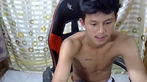 Snapshot of justcallme_james chatting on March 9, 2026, 12:20 pm James online show from March 9, 2026, 12:20 pm