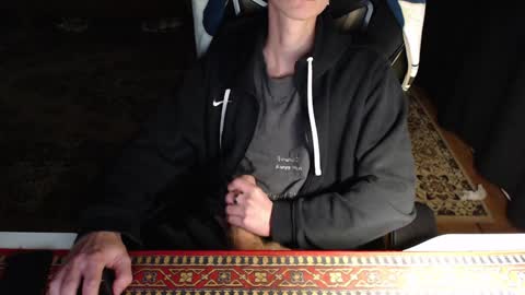 justchillinxo online show from December 5, 2024, 2:00 pm