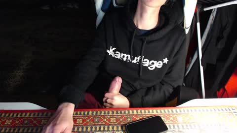 justchillinxo online show from December 10, 2024, 8:16 pm