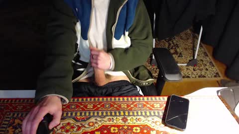 justchillinxo online show from January 4, 2025, 12:27 am