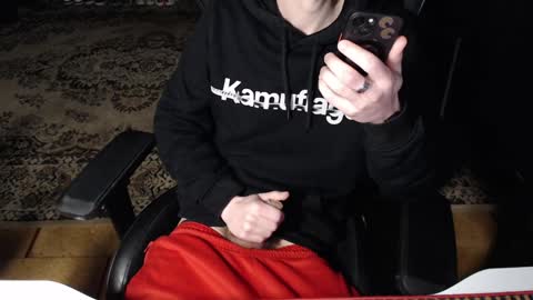 justchillinxo online show from January 19, 2025, 5:39 pm