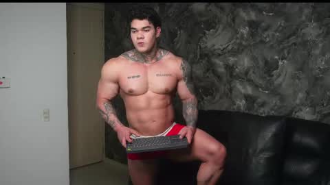 justin clark1 online show from November 27, 2025, 4:03 am