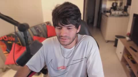 Diego online show from September 29, 2025, 11:42 pm