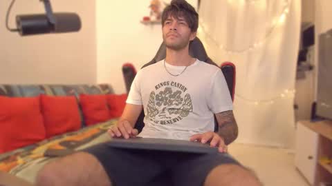 Diego online show from December 13, 2025, 9:09 pm