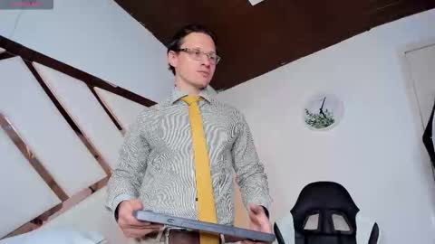 Justin  online show from January 10, 2026, 3:19 am