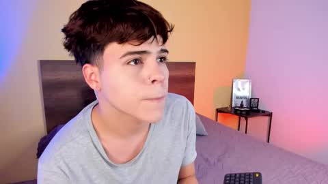 Justin online show from February 13, 2025, 4:32 am