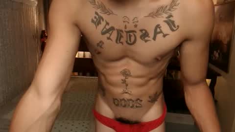 justine_hunk online show from December 3, 2025, 8:00 am