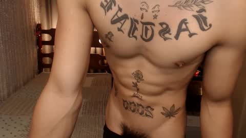 justine_hunk online show from April 9, 2026, 6:30 am