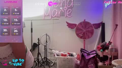 Snapshot of justjulianamarie chatting on June 14, 2026, 9:55 am Juliana Marie online show from June 14, 2026, 9:55 am