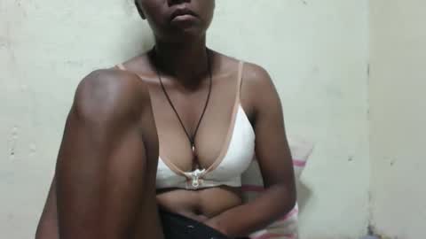 Justlhot online show from January 9, 2026, 1:41 am