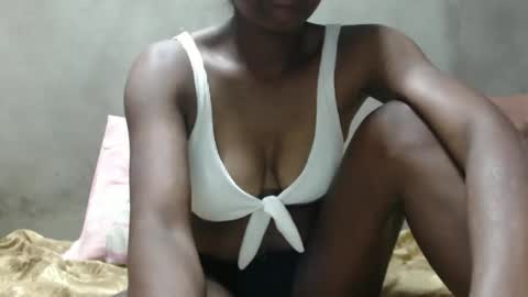 Justlhot online show from February 8, 2026, 2:15 am