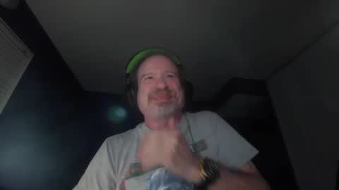 Tool online show from October 5, 2025, 7:39 am