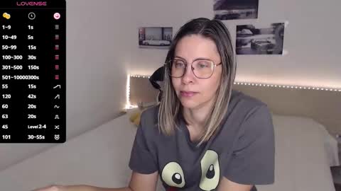 Julie online show from October 14, 2025, 3:51 am