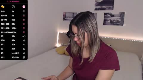 Julie online show from December 4, 2025, 4:55 am