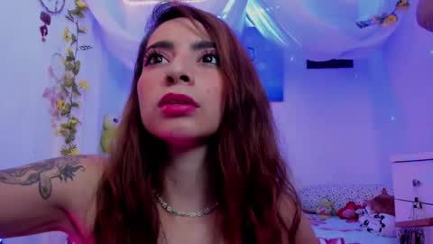 Mia online show from February 21, 2025, 12:05 am