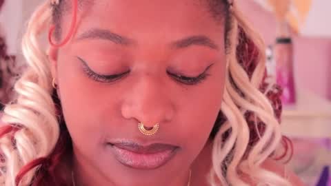 Nala online show from April 4, 2026, 3:42 pm