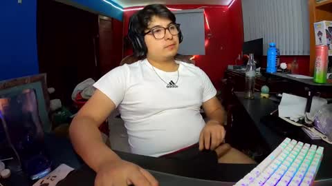 justsky117 online show from March 9, 2025, 3:01 am