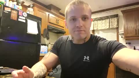 justus0624 online show from October 22, 2025, 2:45 am