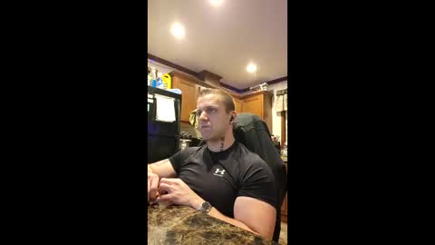 Snapshot of justus0624 chatting on April 18, 2026, 5:11 am justus0624 online show from April 18, 2026, 5:11 am
