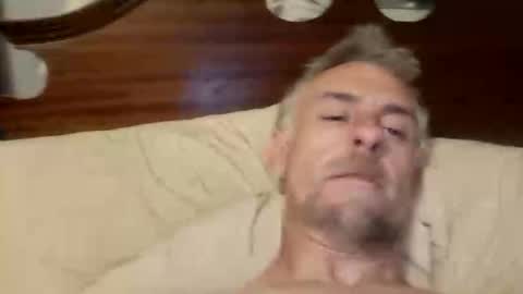 justwant2strokeit online show from April 24, 2026, 1:41 am