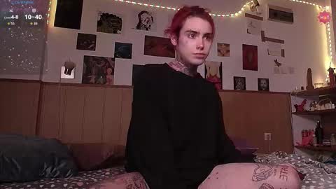 Juuzou hehim u can call me Juz online show from October 7, 2025, 4:04 pm