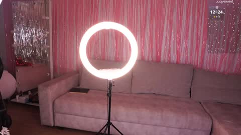 Snapshot of k_kimikooo chatting on November 26, 2025, 4:35 am Amely online show from November 26, 2025, 4:35 am