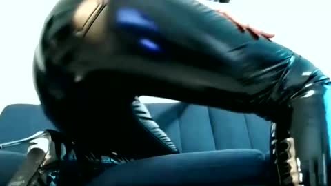 k_queen36 online show from February 14, 2025, 9:03 am