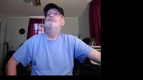 kabriggs136 online show from February 8, 2026, 1:03 pm