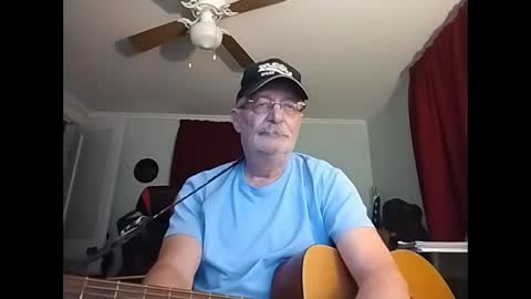 Snapshot of kabriggs137 chatting on January 10, 2025, 1:10 am kabriggs137 online show from January 10, 2025, 1:10 am