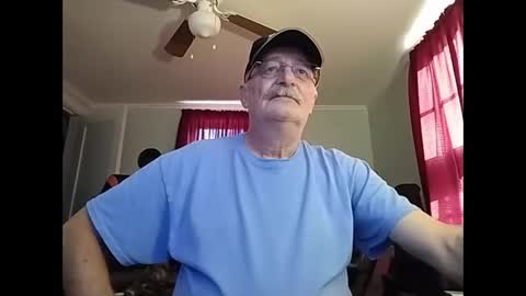 Snapshot of kabriggs137 chatting on January 28, 2025, 9:19 pm kabriggs137 online show from January 28, 2025, 9:19 pm